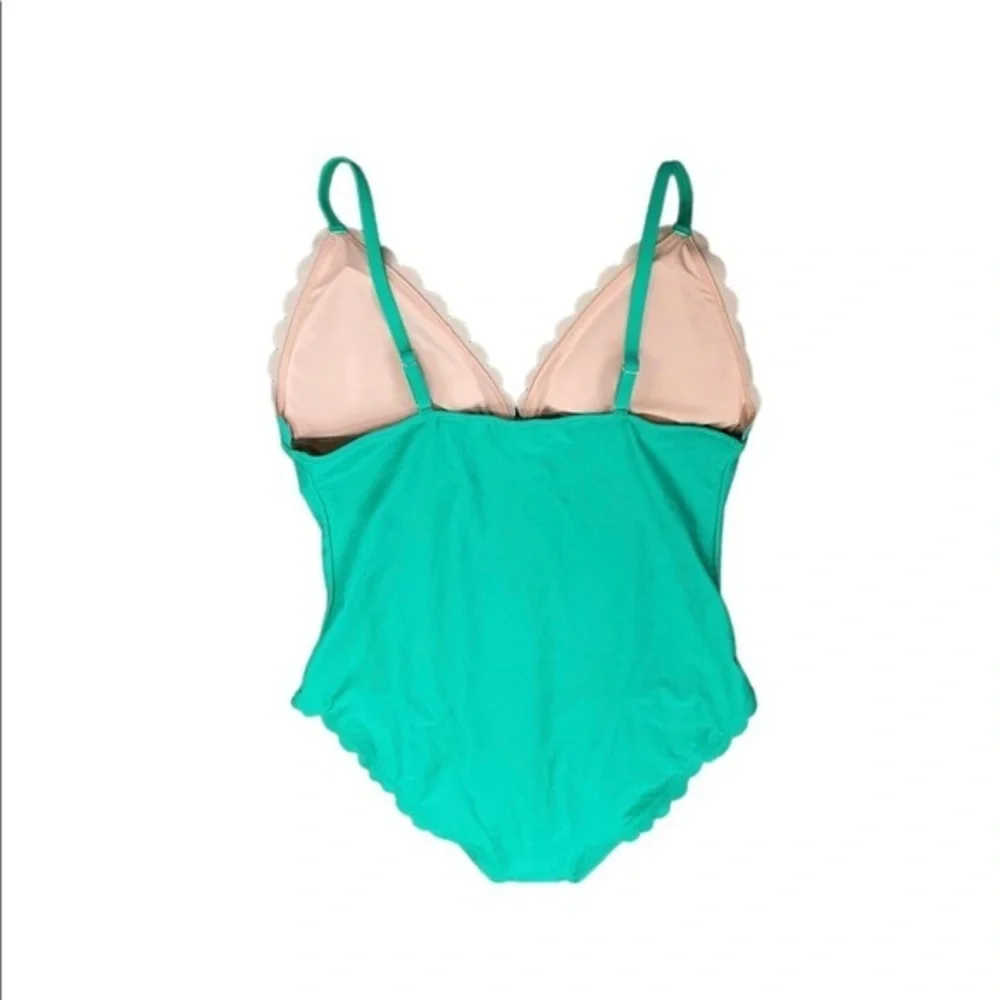 J. Crew Women’s Scalloped Edge‎ One Piece Swimsuit Green Size XL